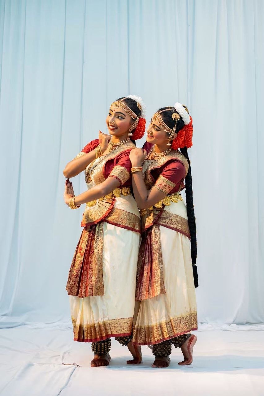 Thana Lechumi & Tvissha Arangetram